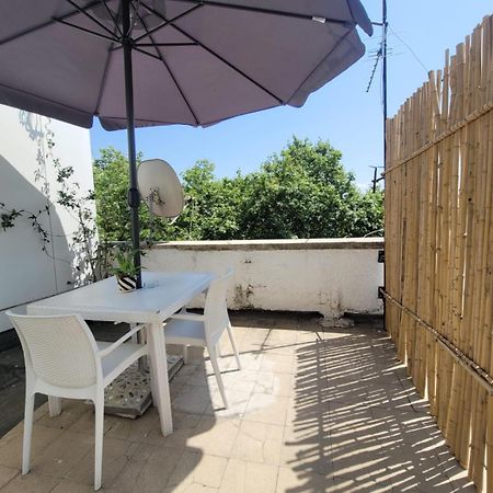 An Apartment With Fireplace Tirana Exterior photo